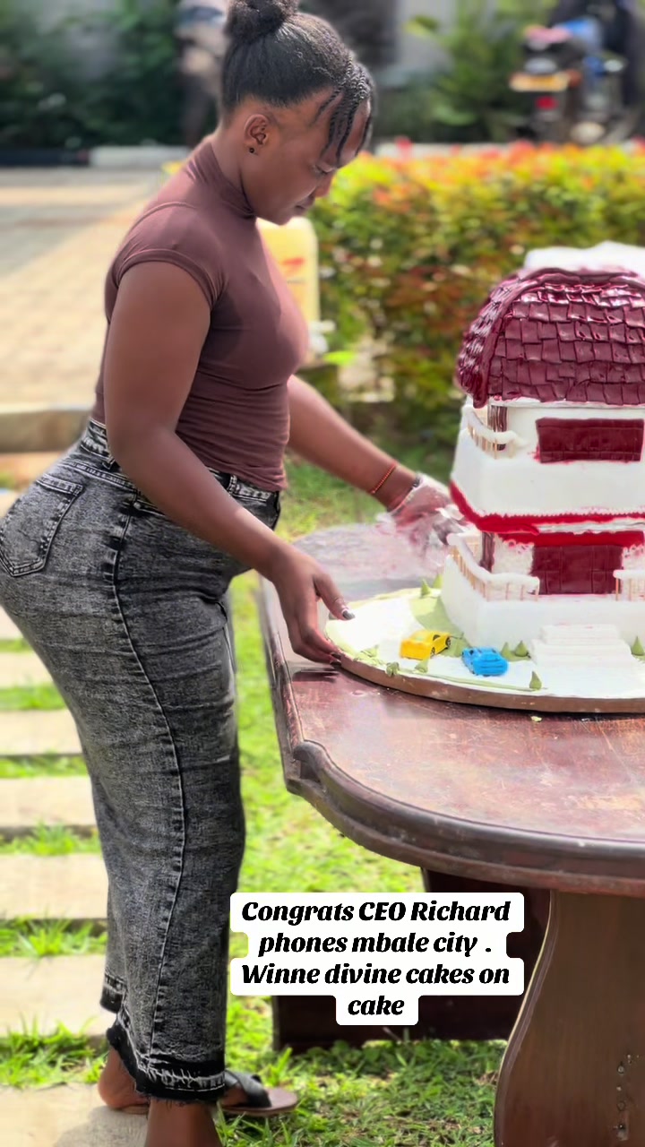 @winne divine cakes