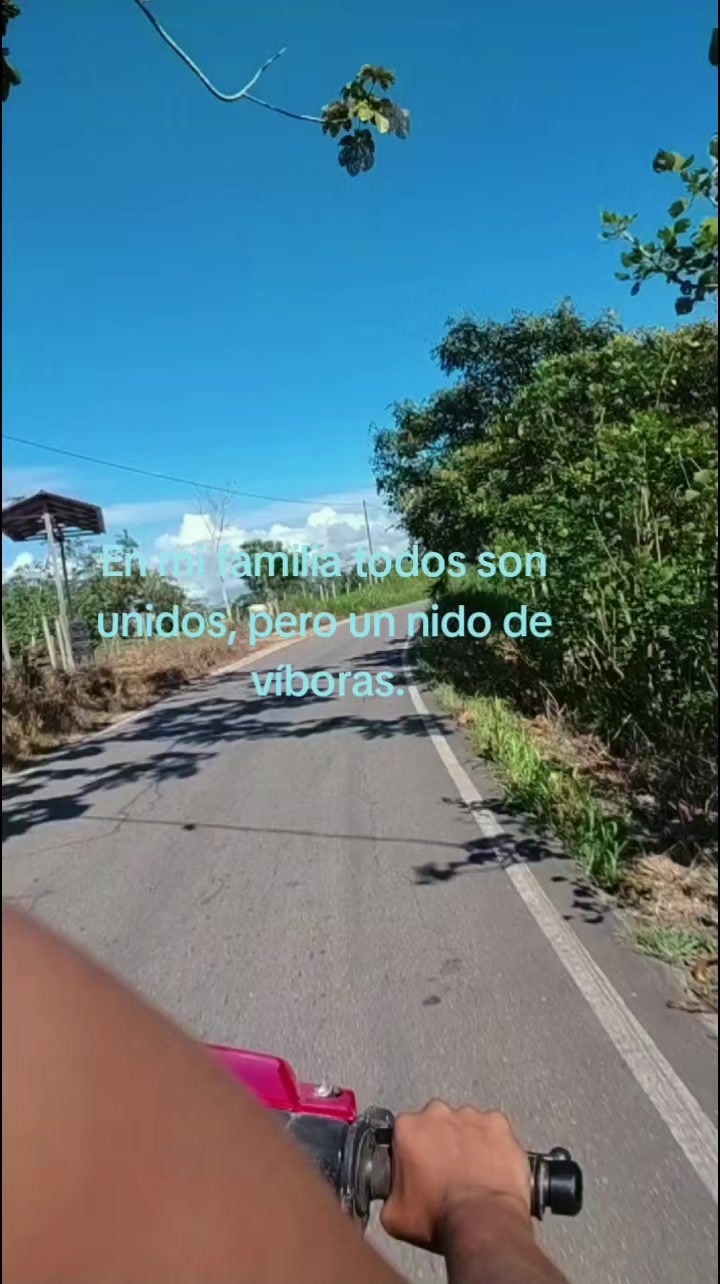 @Grey Gómez