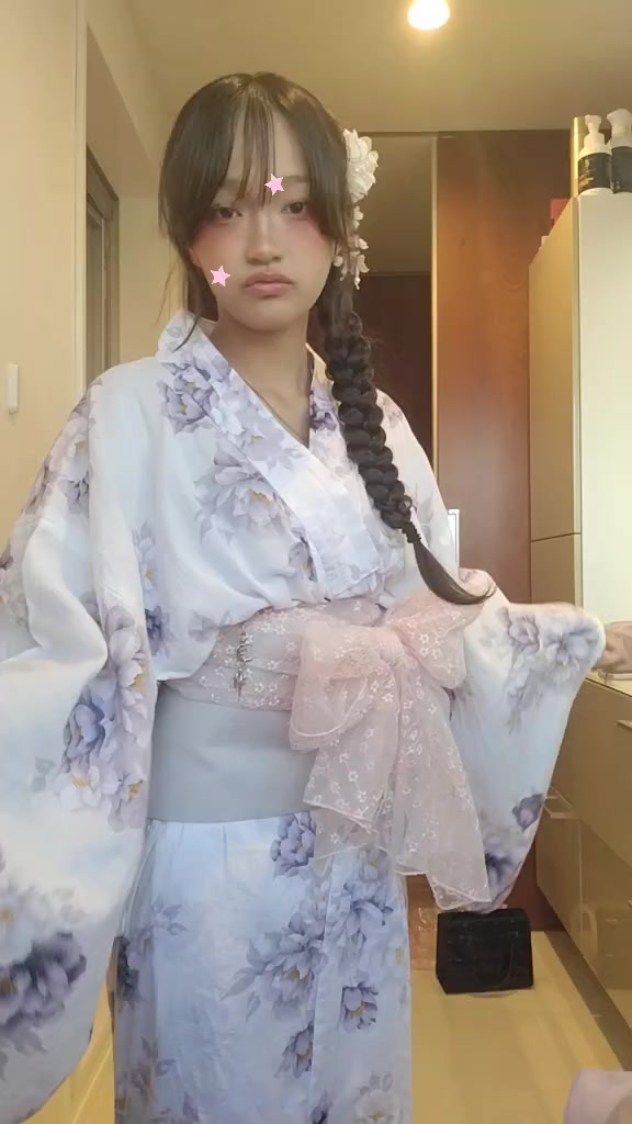 @揉ませてください
