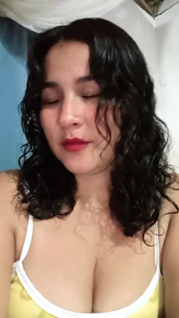@Carol FloresS🧿💜🍀