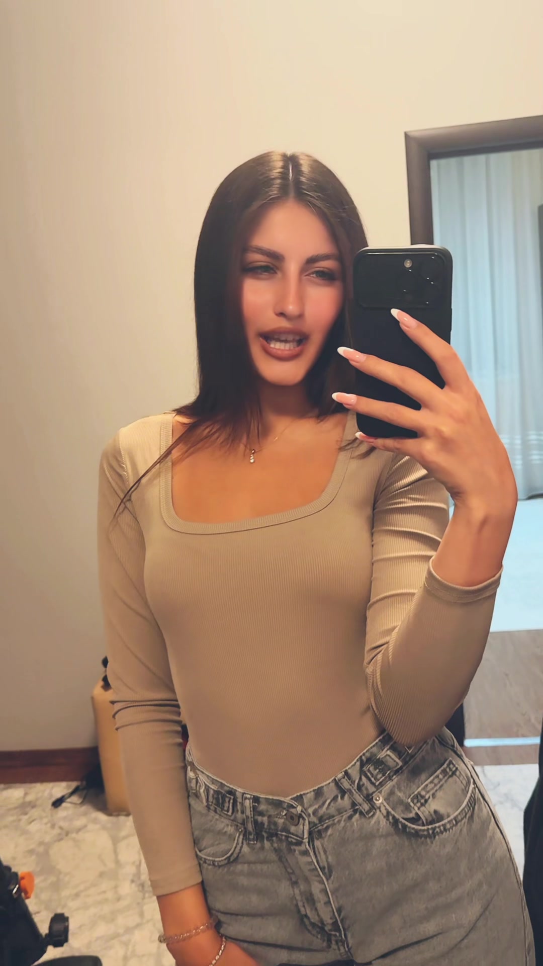 @ANDREEA 🤍