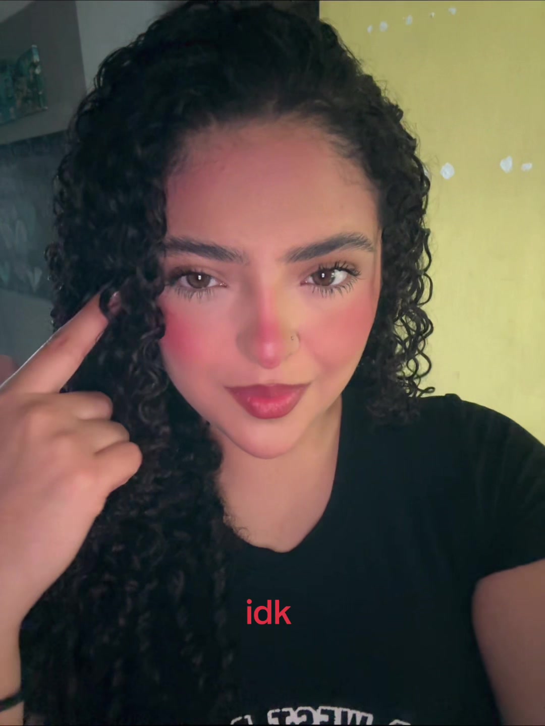 @val🖤🍒