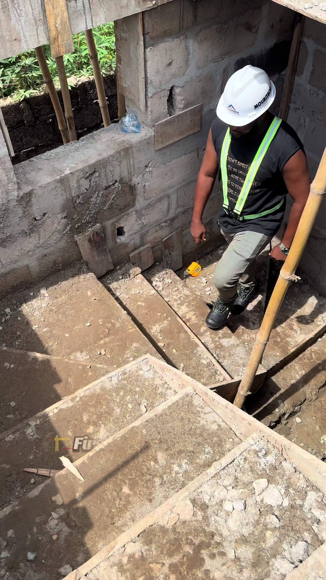 @MOURITECH HOMES&PROPERTIES LTD