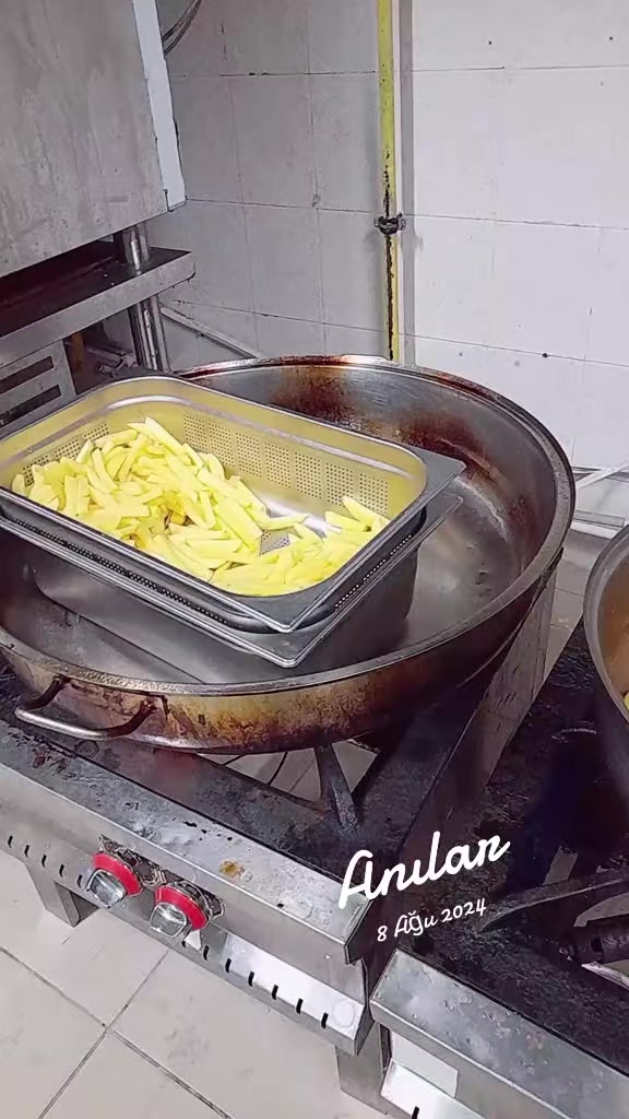 @&Ccedil;iğdem Zinett🦋