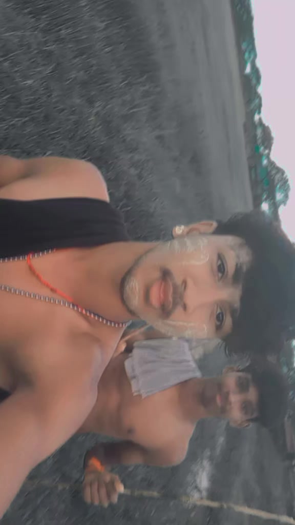 @လင်းဂွန်း😘😘