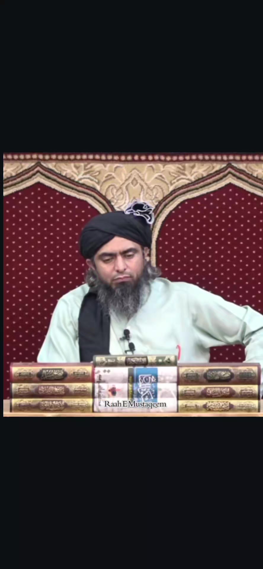 @Raah_e_Mustaqeem