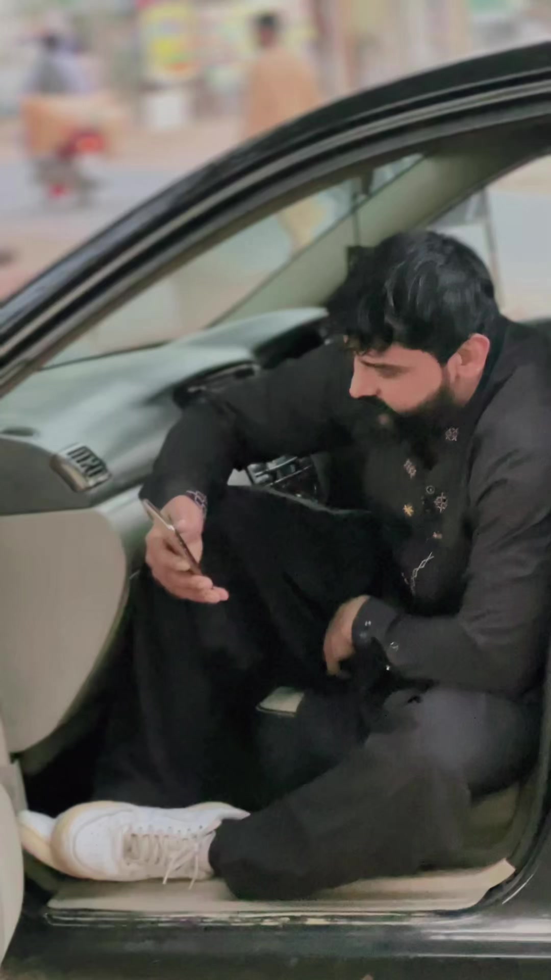 @Malik-Ahmad-Sultan