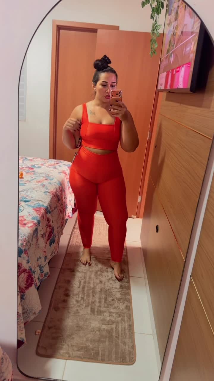 @Thays Alves