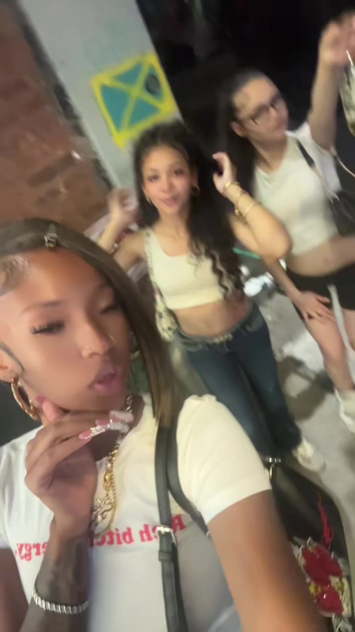 @Naniii💋