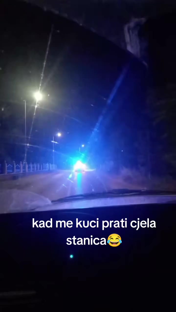 @_knele_21_