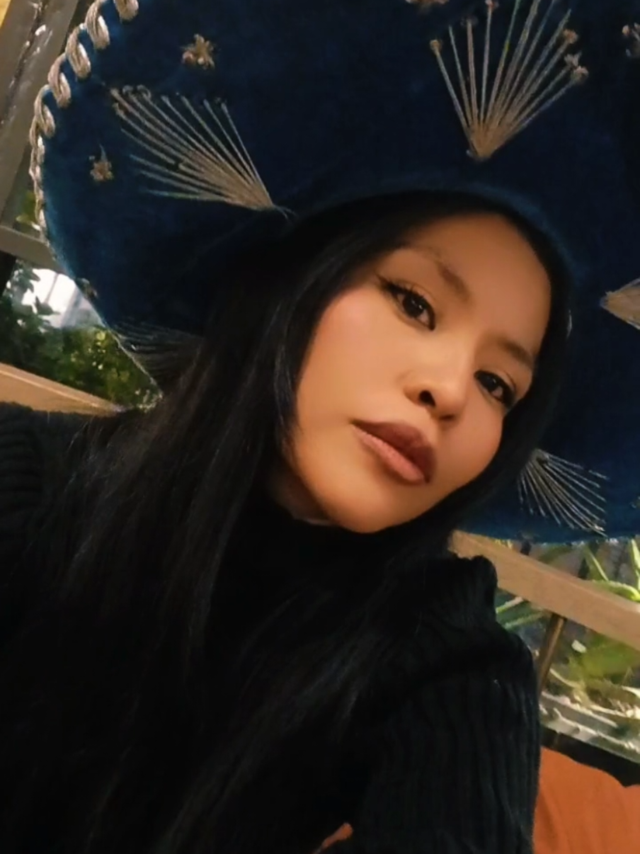 @𝙉𝙞𝙣𝙛𝙖 🦋⃤