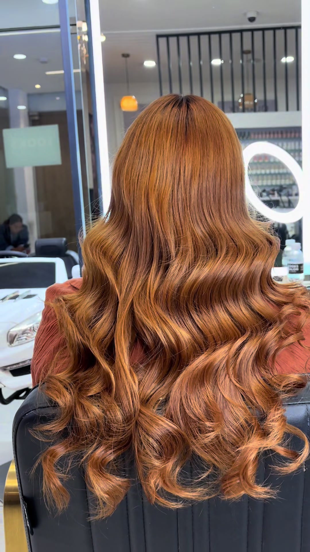 @Looks Salon Nepal