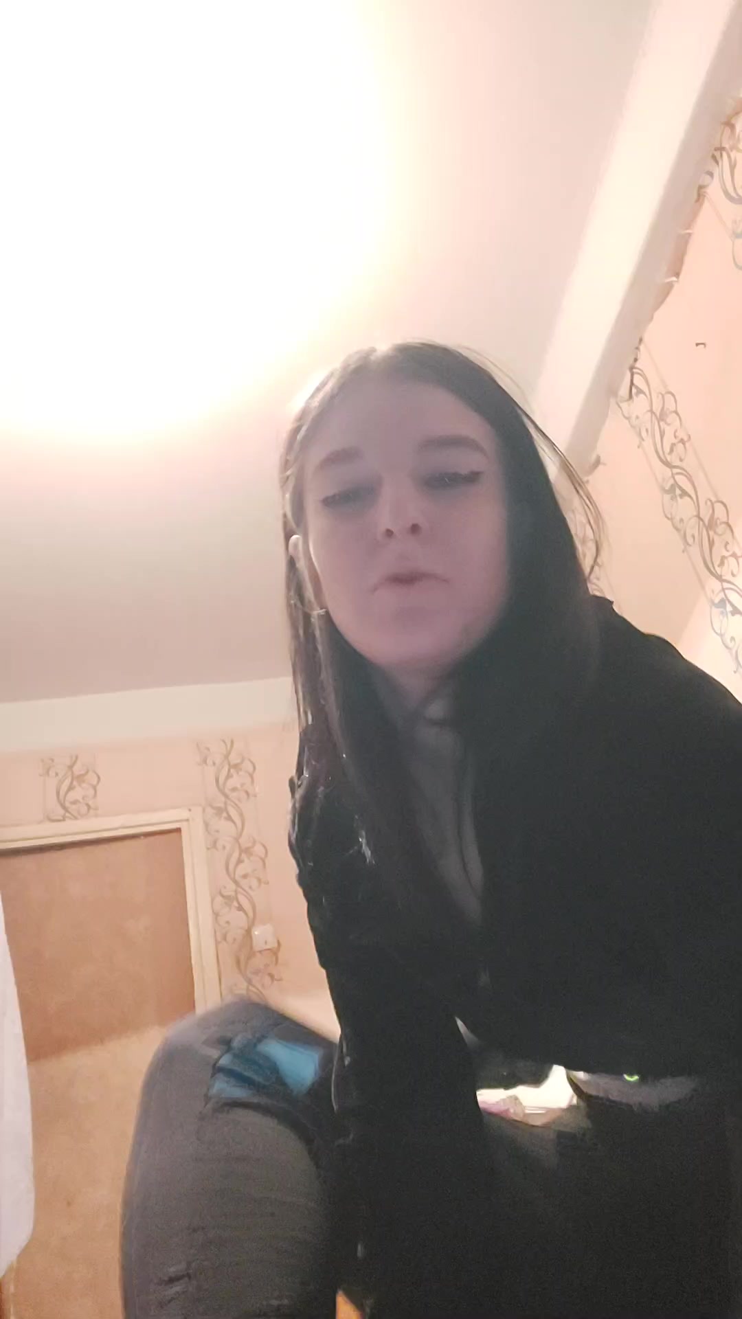 @bambola