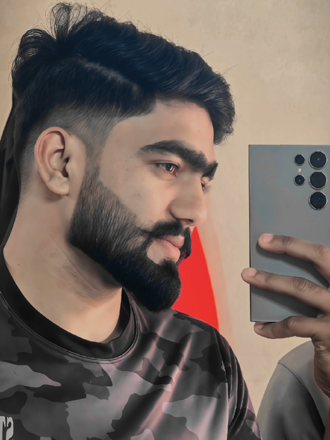 @عمر بھٹی 🦅