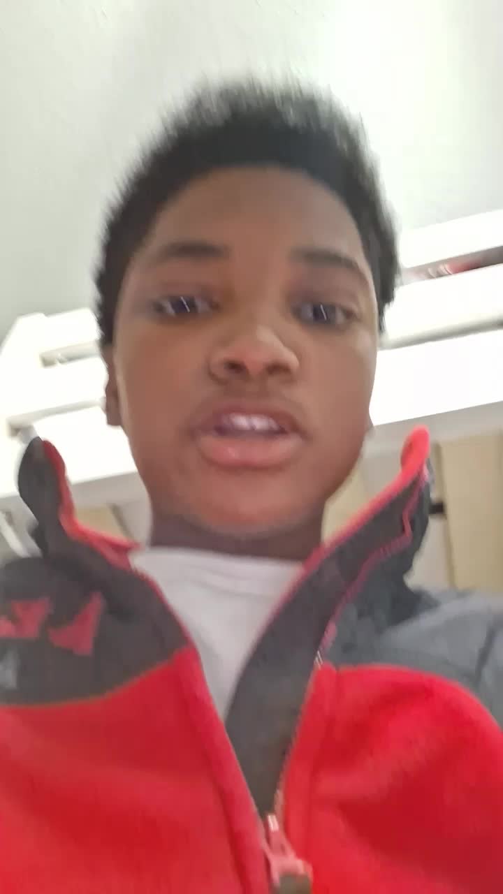 @freeballinmyhedis