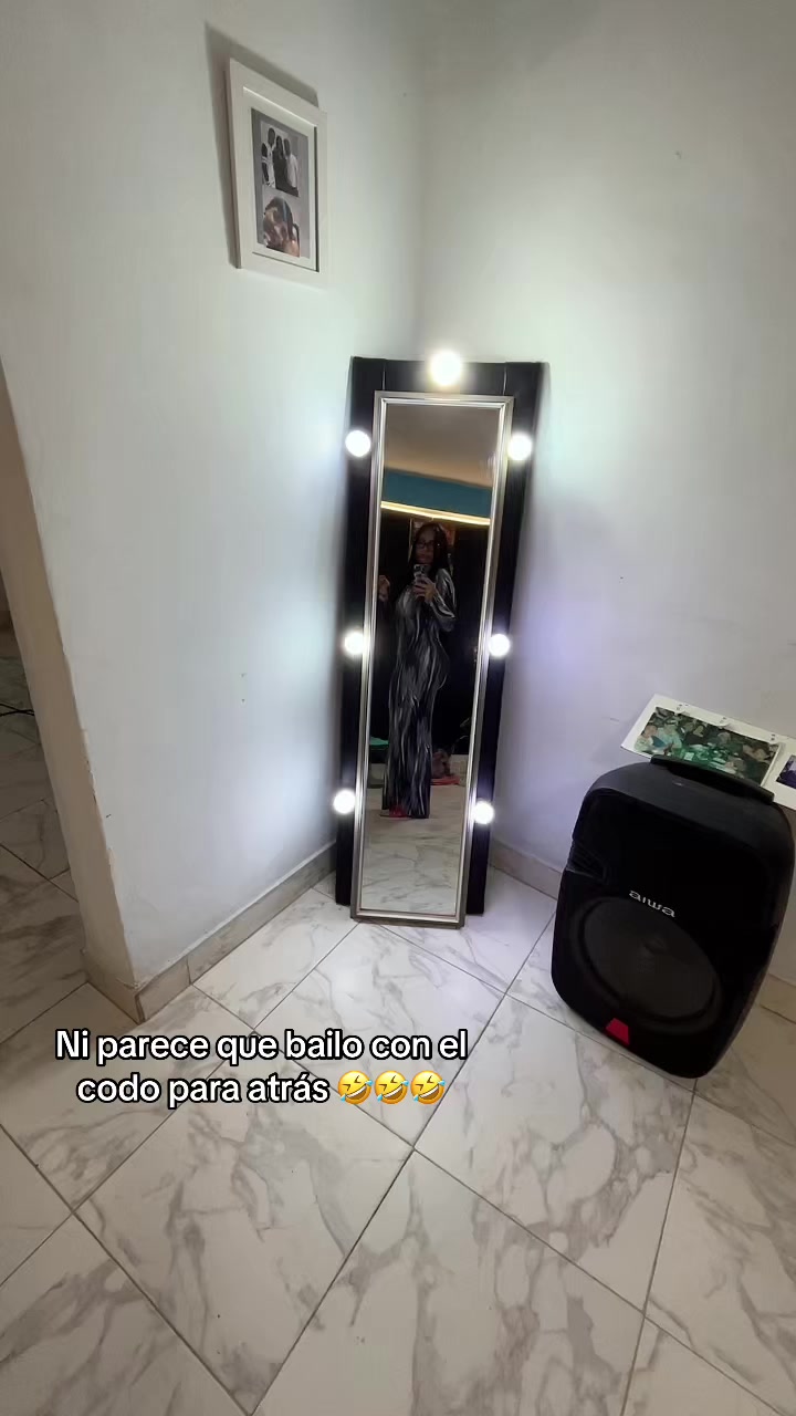 @Melissa 🖤