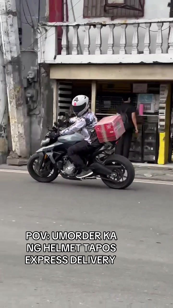 @Rj