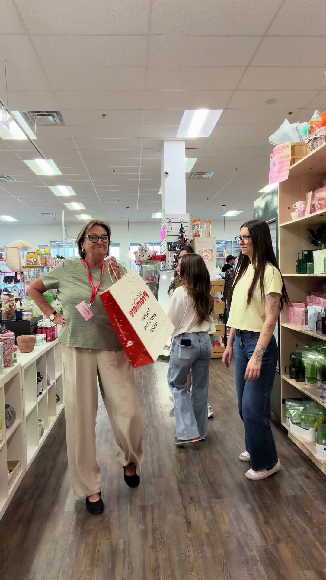 @Boutique Premi&egrave;re