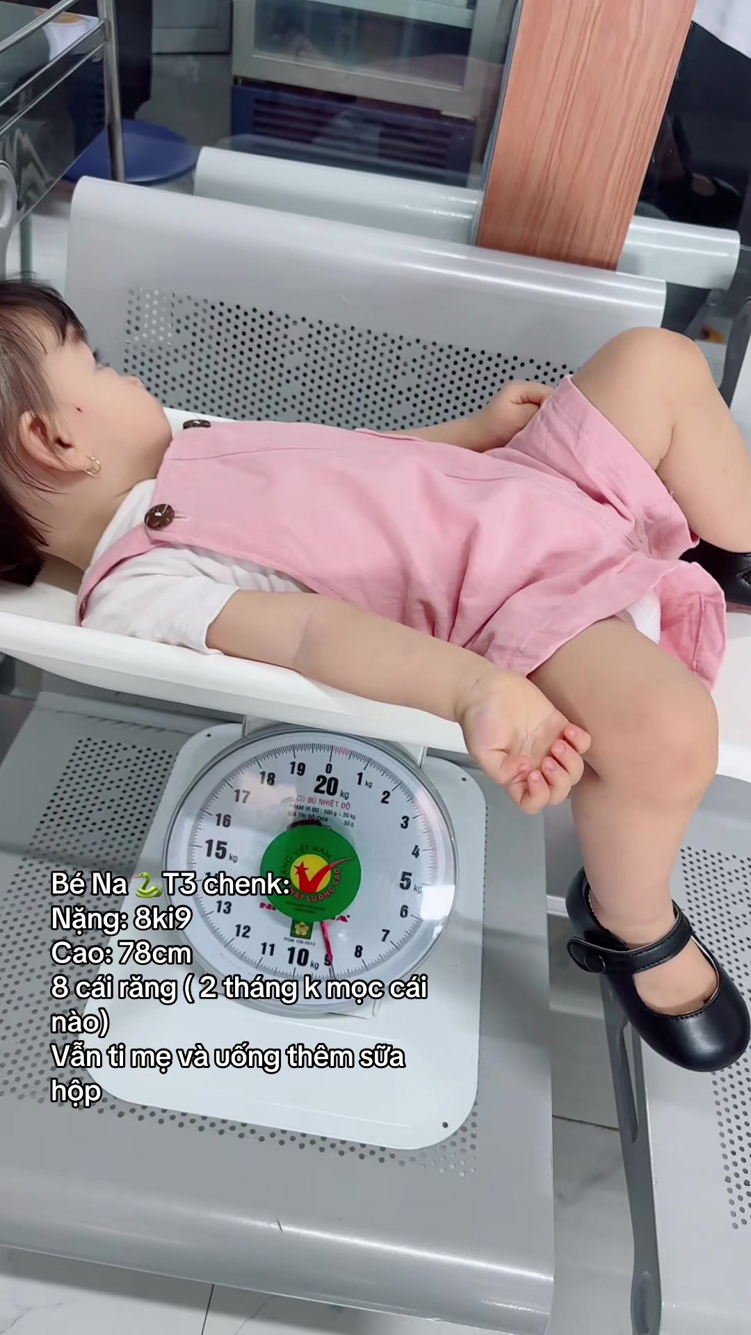@Ngọc Ngọc- Mẹ 2 c&ocirc;ng ch&uacute;a