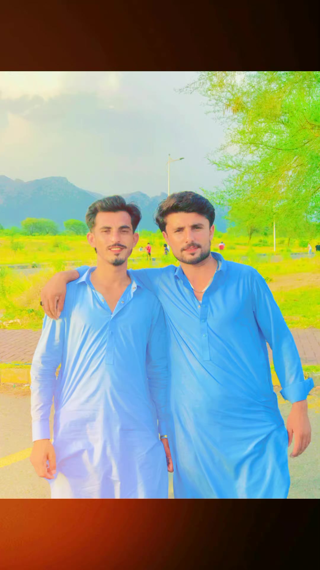 @Khanishaqkhan_1