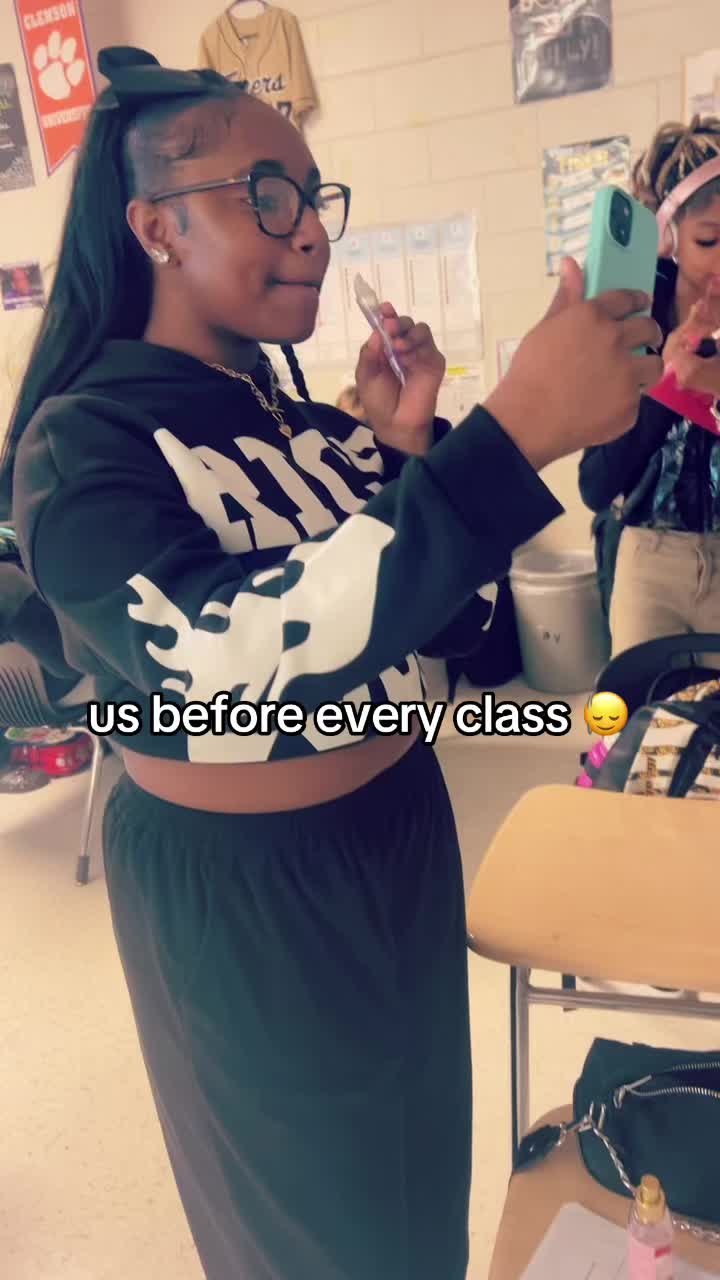 @lilb3undercover_