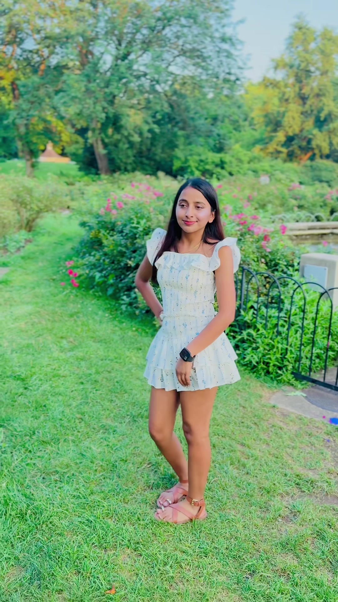@🧚🏽♀️🌻