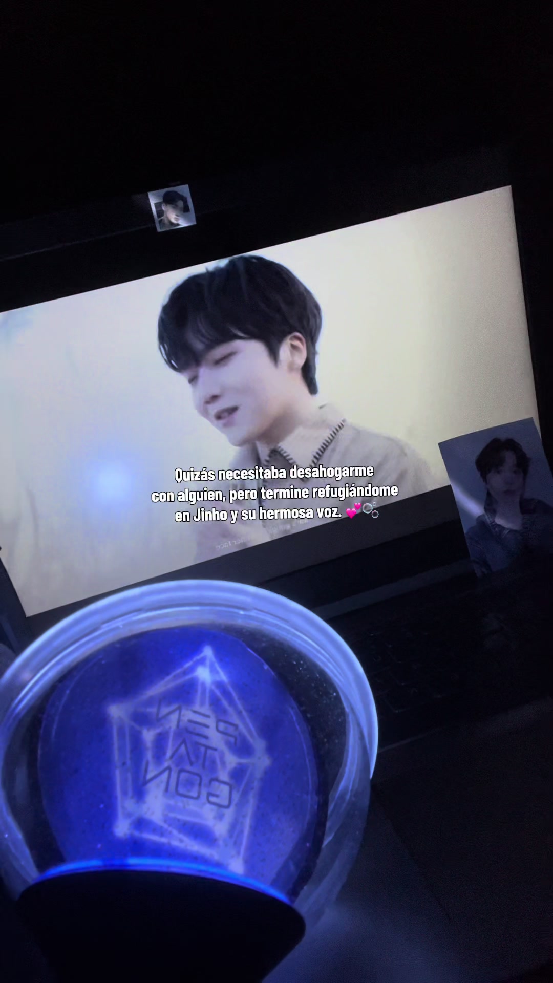 @Los cachetitos de Jinho🍑🐿️