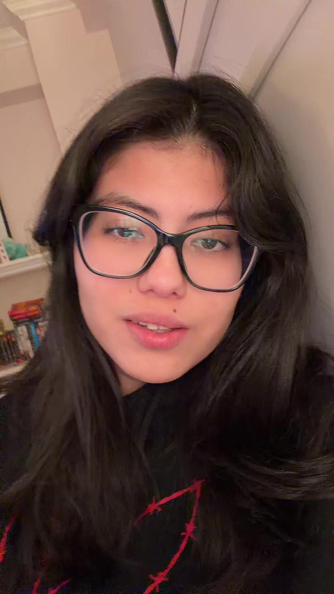@Julia𖣂