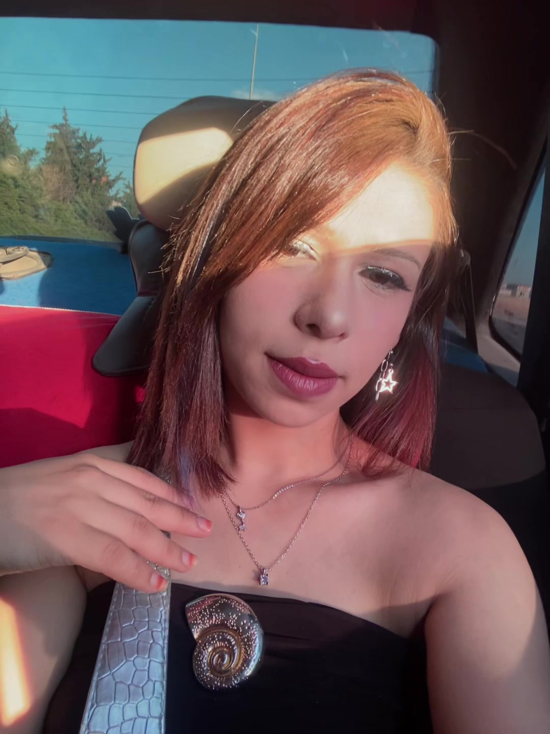 @Zehra 🥂