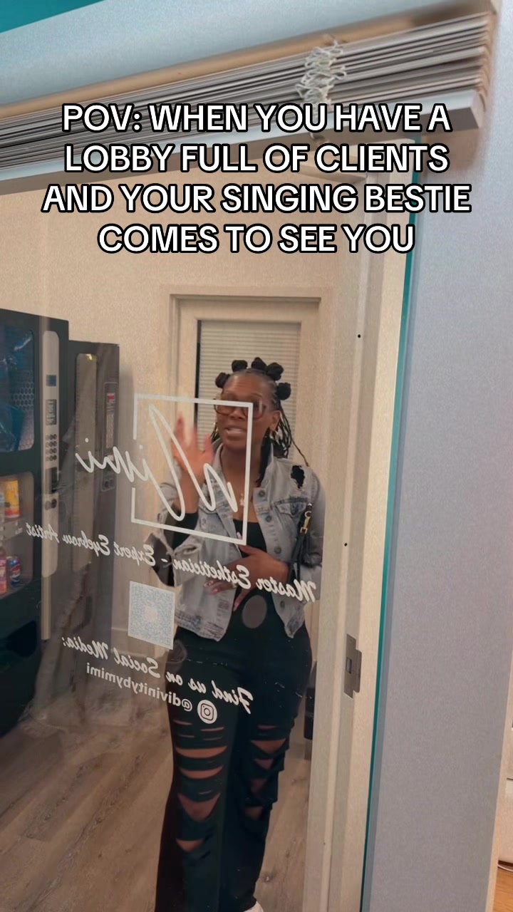 @divinityluxebeautybar