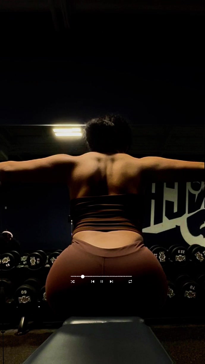 @Adriana Cortez