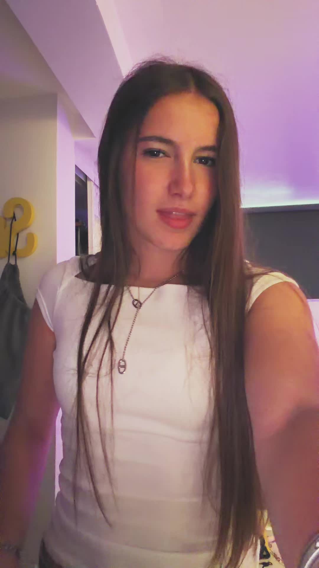 @apolline.dmv