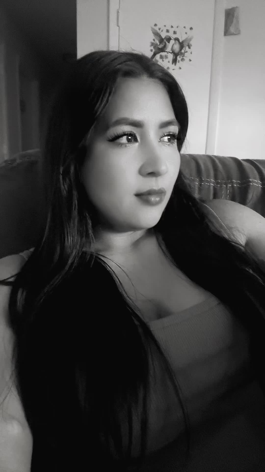 @Vanessa ✨️🦋