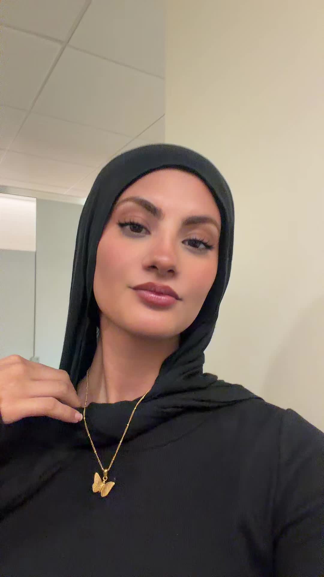 @Aisha