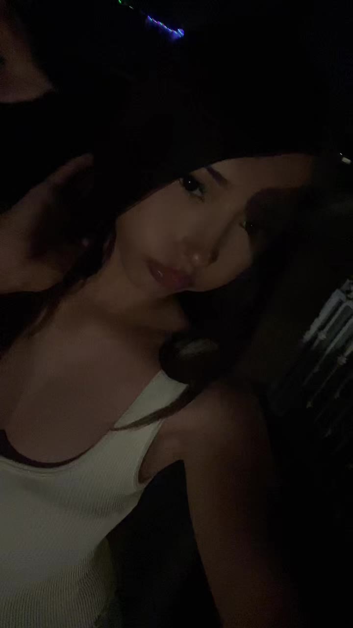 @._danithza