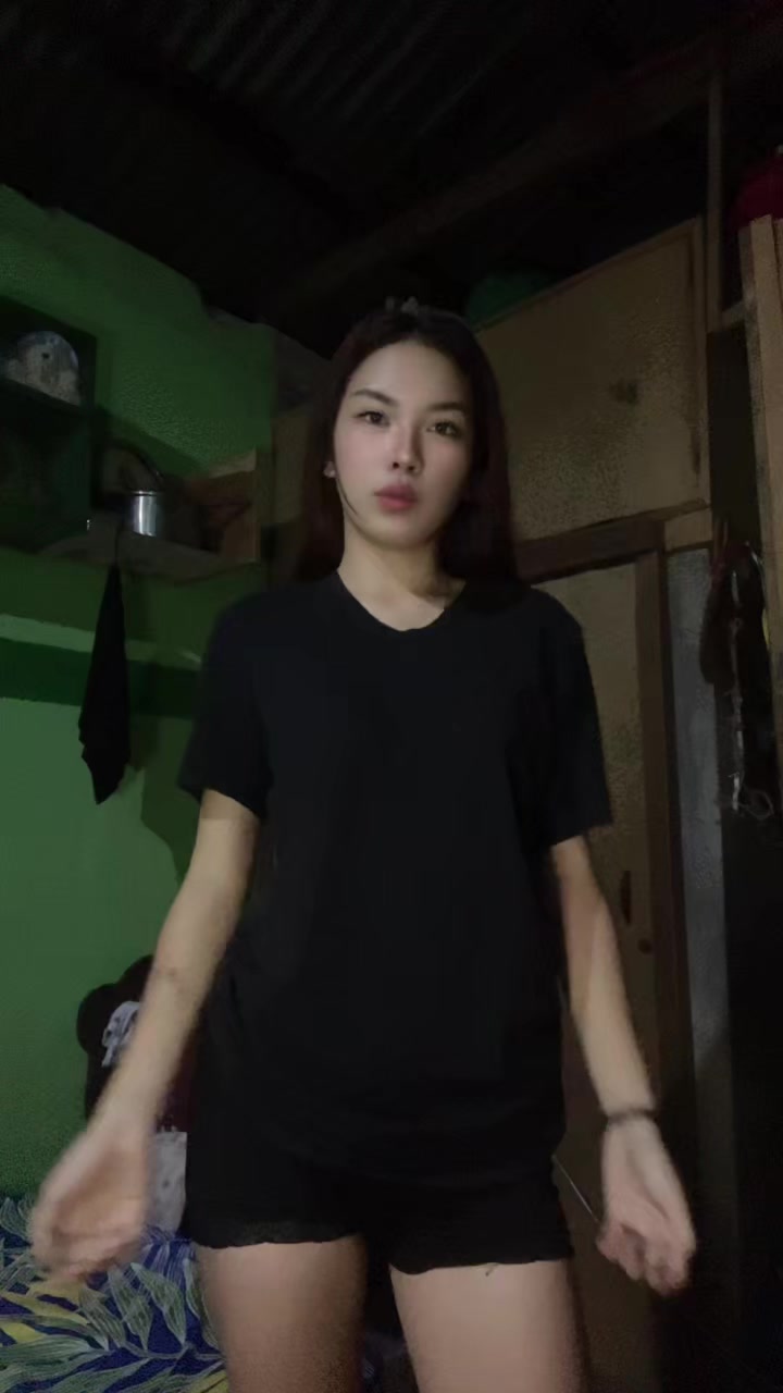 @𝑳 𝖔 𝖈 𝖆 𝕵𝖚𝖑𝖎𝖆𝖓𝖆