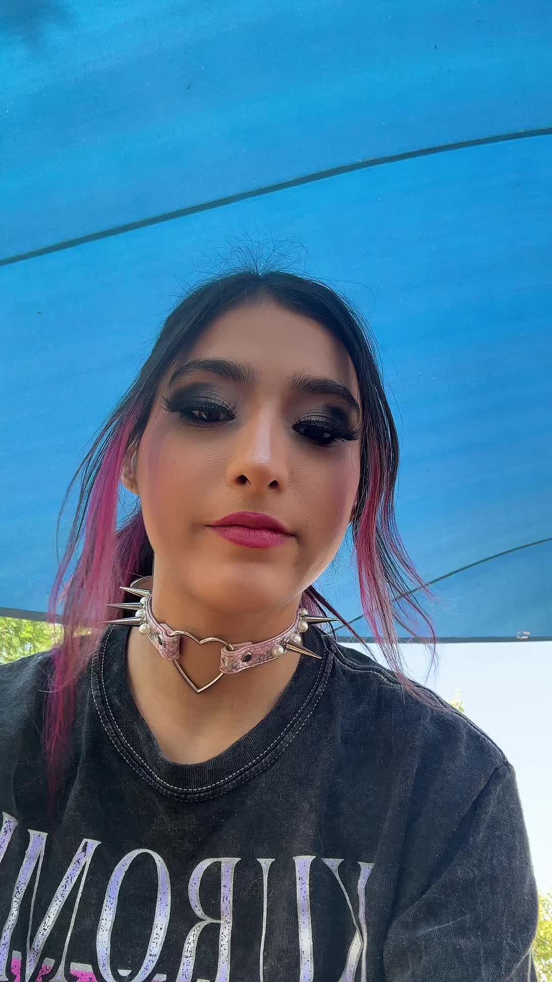 @𝔇𝔞𝔷𝔷♡︎
