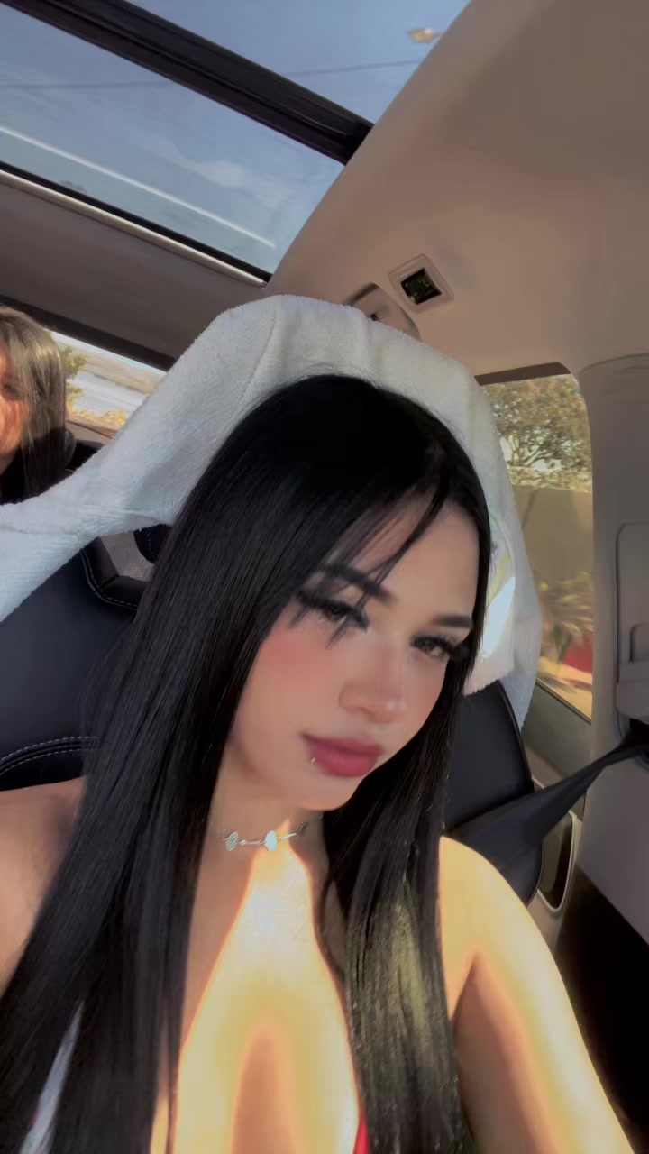 @Eshylen Evellyn