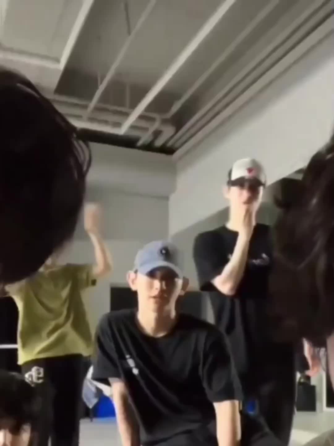 @Weverse của Tempest có gì?
