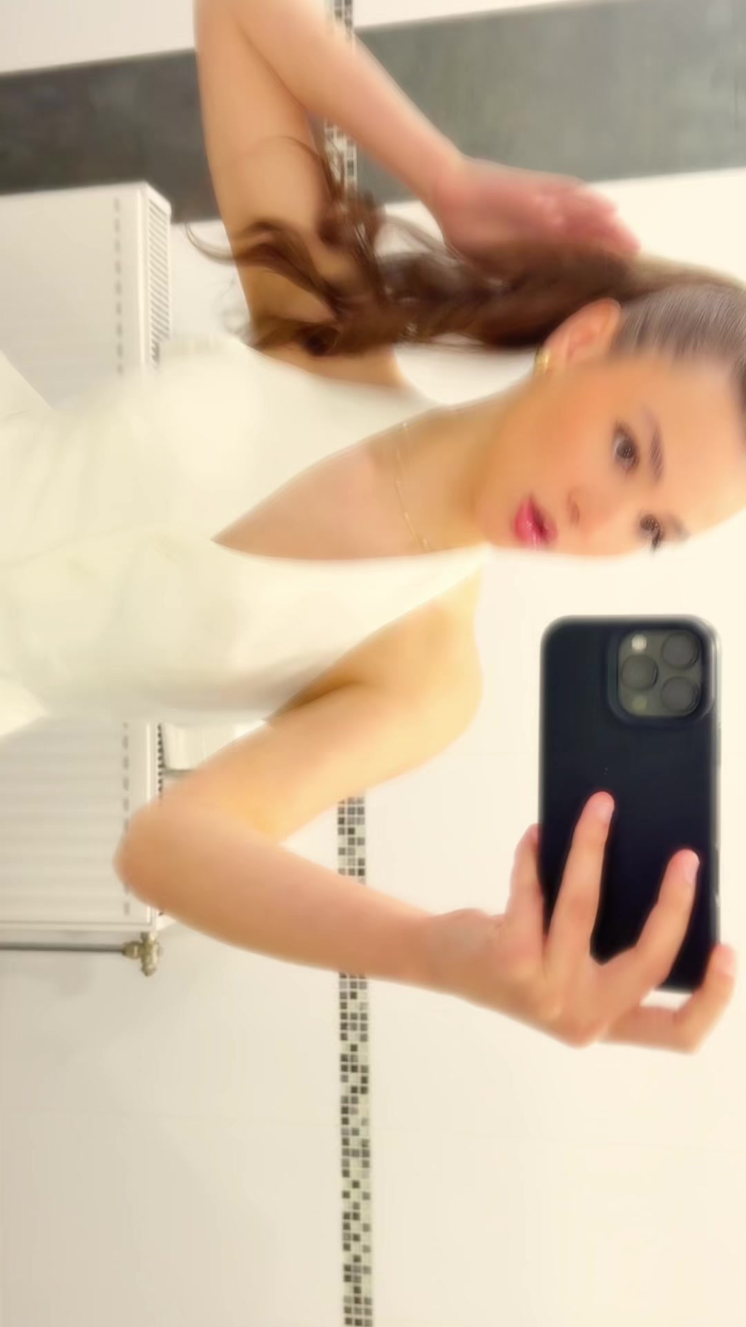 @Ana