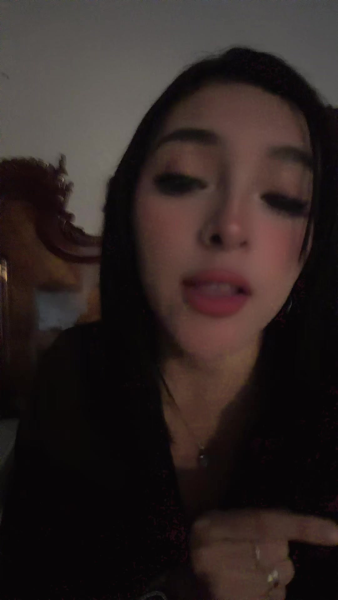 @Eimy21