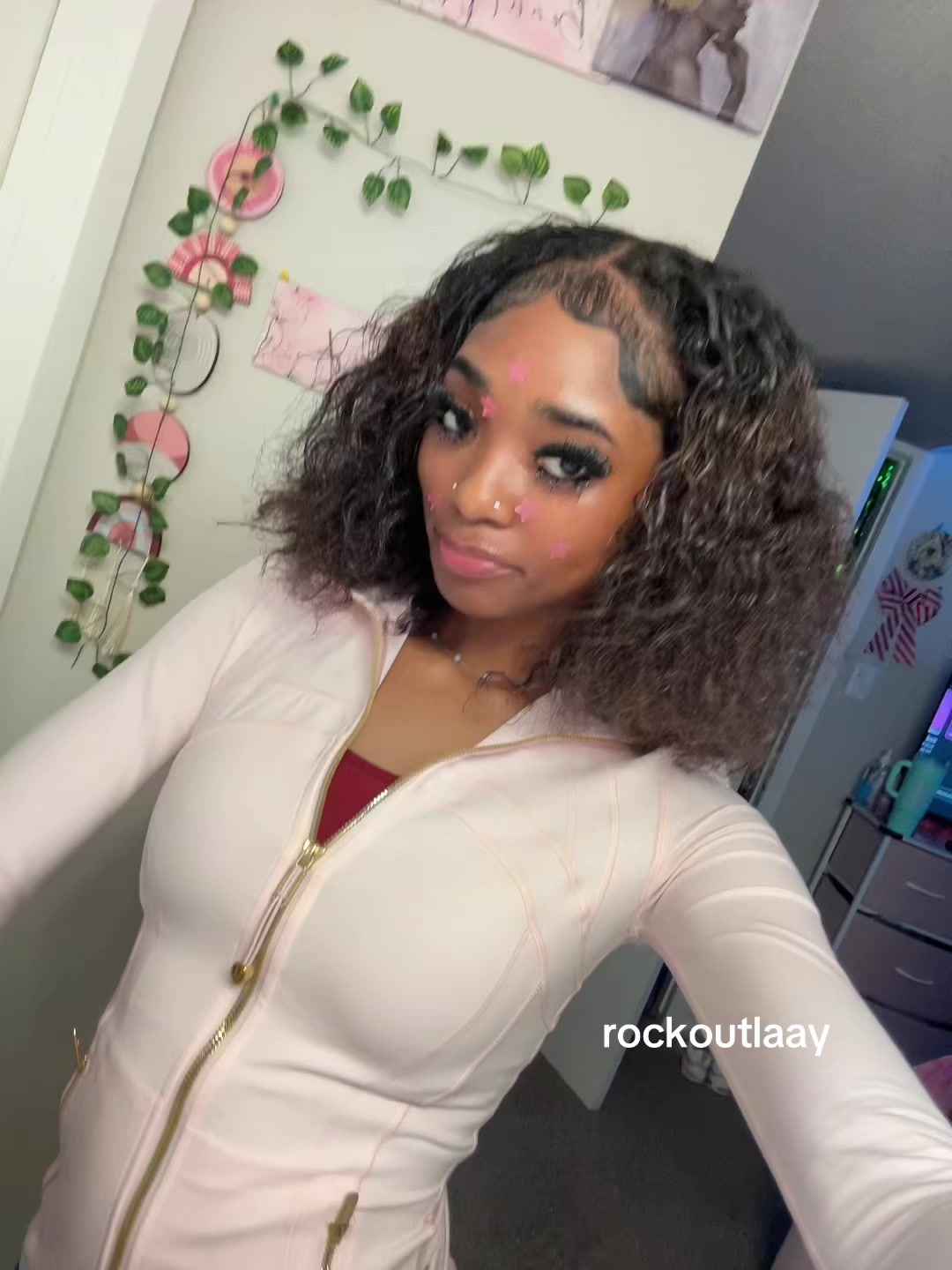 @rockoutlaay