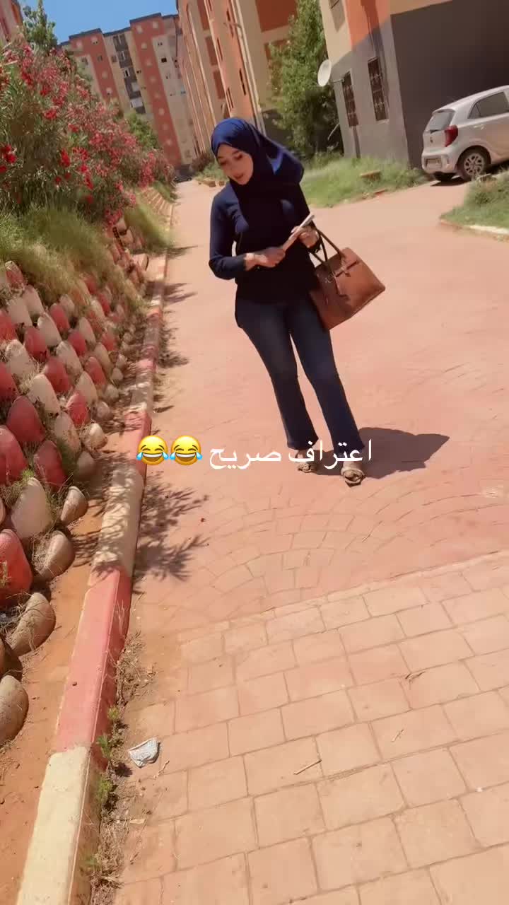 @divaleona369