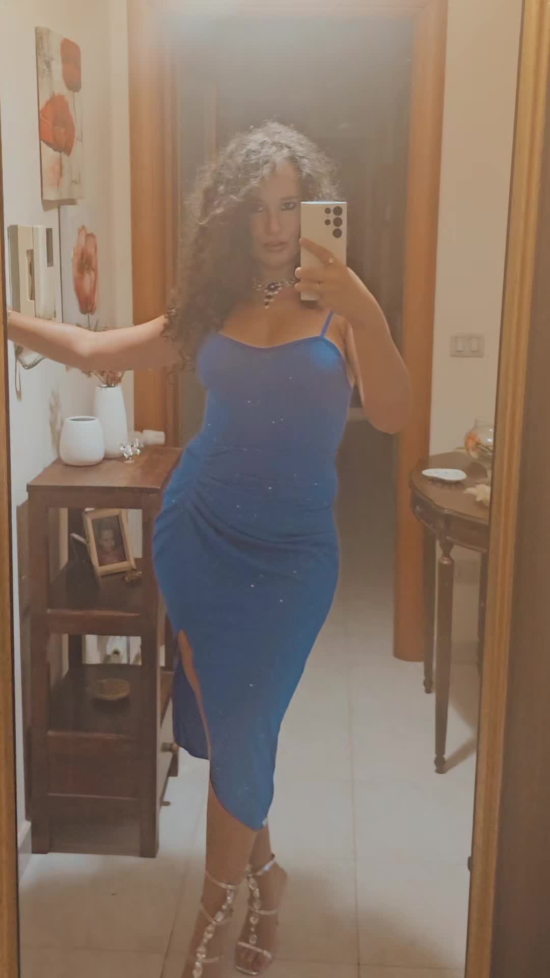 @Debora