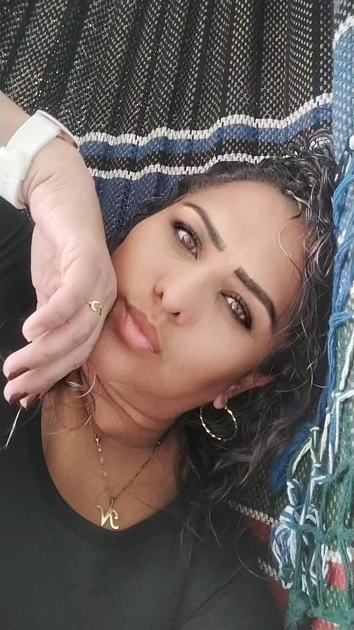 @Naiyiber🖤