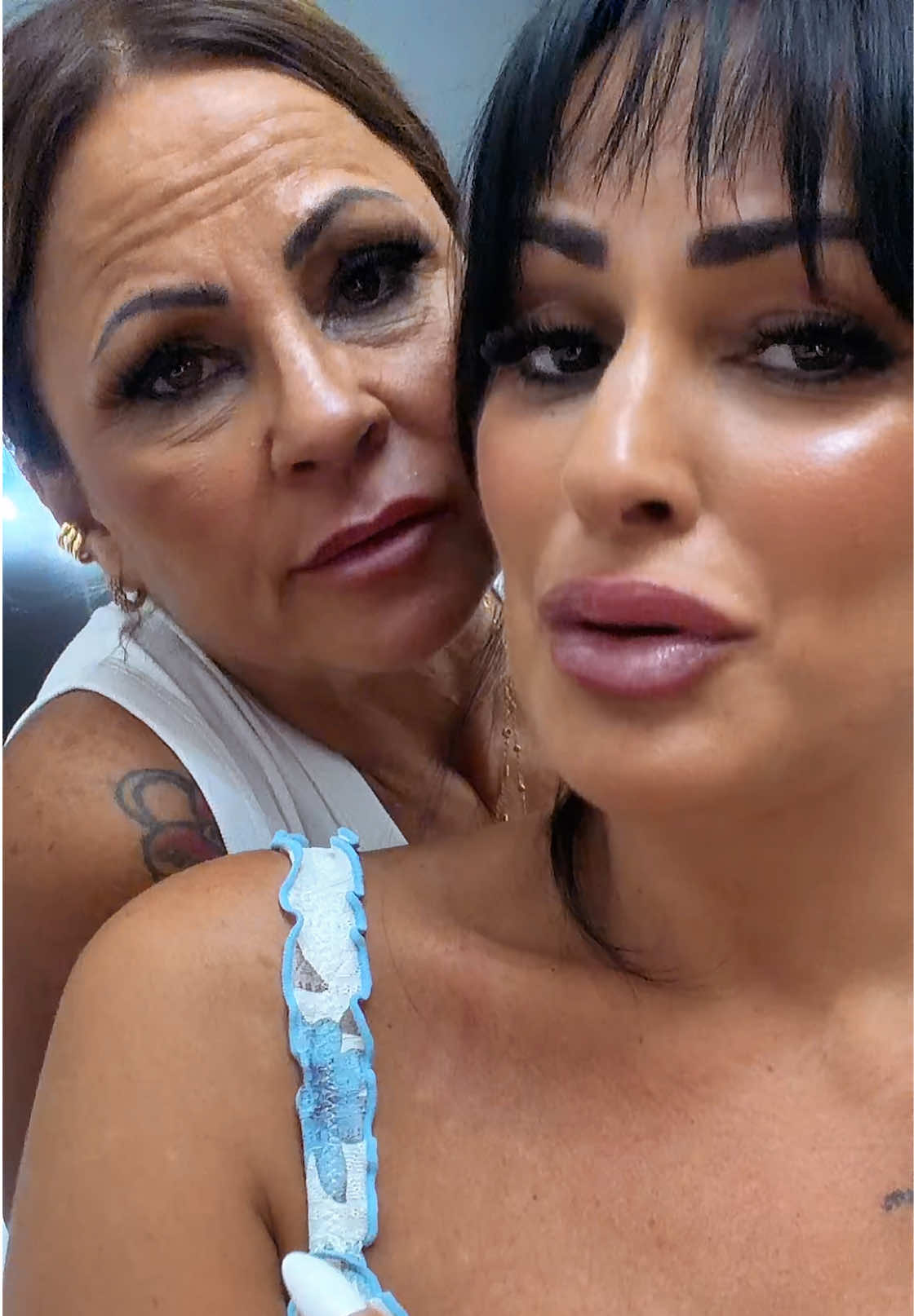 @MEMY COLOMBO