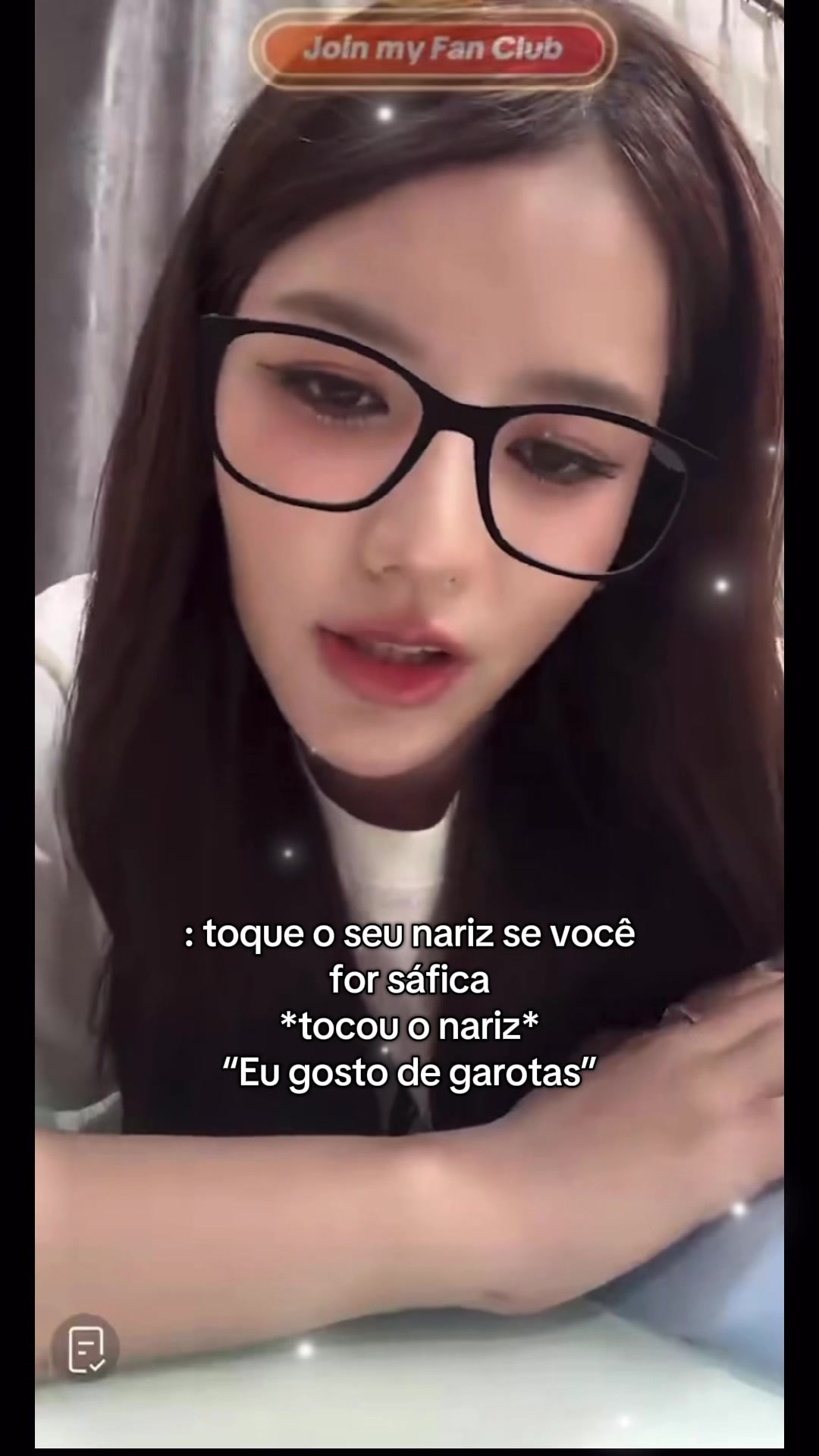 @Luna in the box