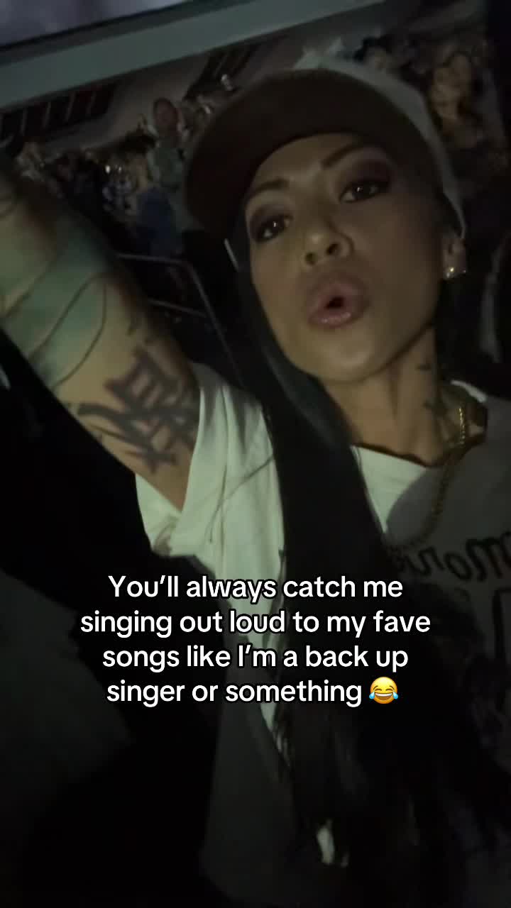 @JV 🙋🏻&zwj;♀️