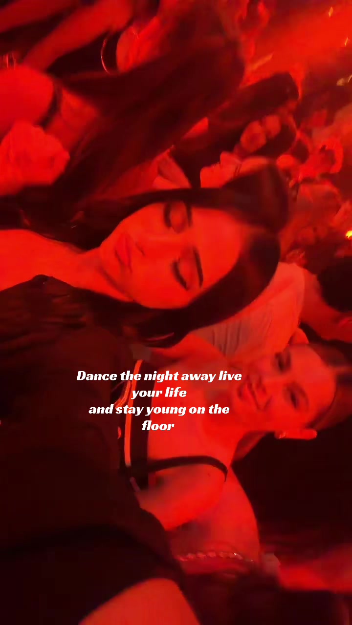 @✞