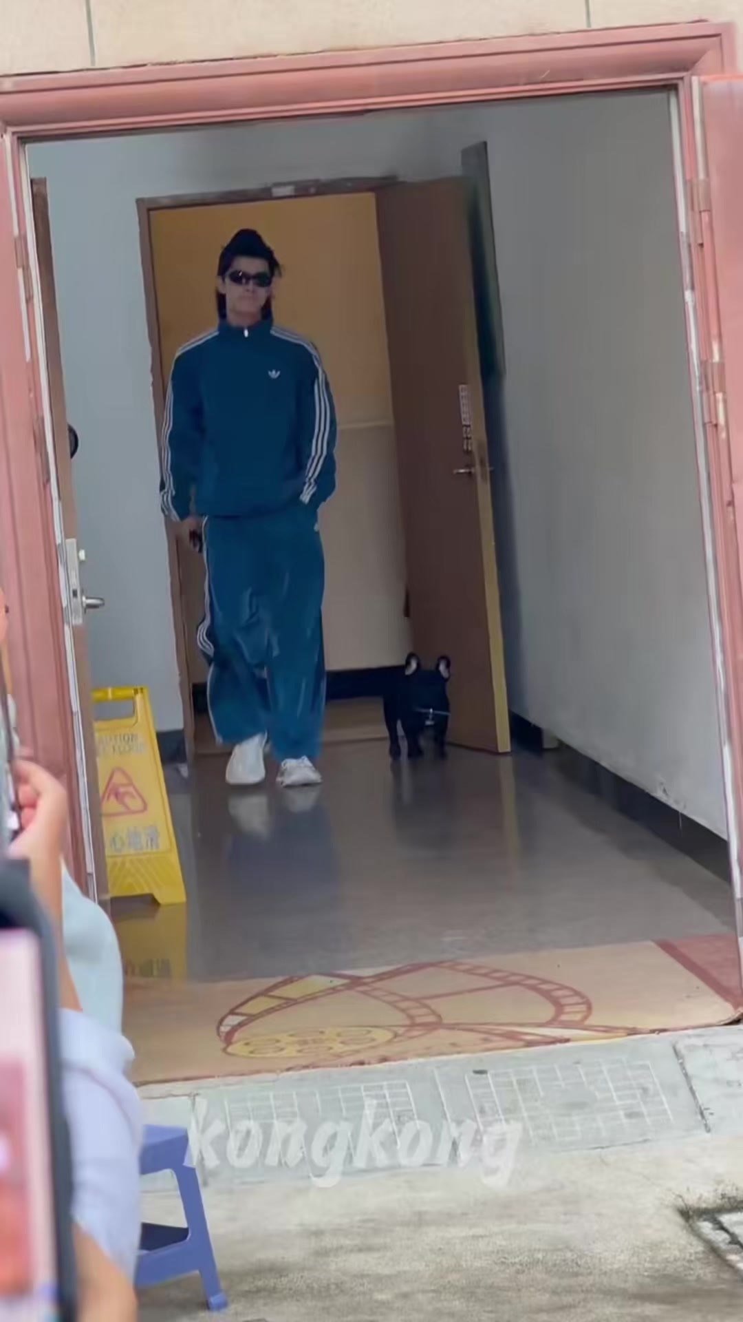 @🦈何与💙HEYU🦈
